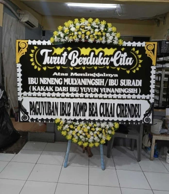 Papan Bunga di Plelen Gringsing